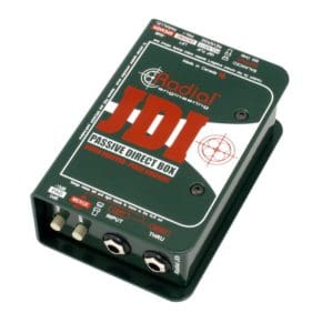 JDI-34-right-768x795